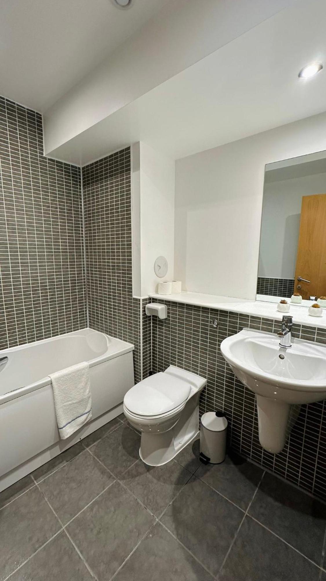 Britannia Apartments Edimburgo Esterno foto